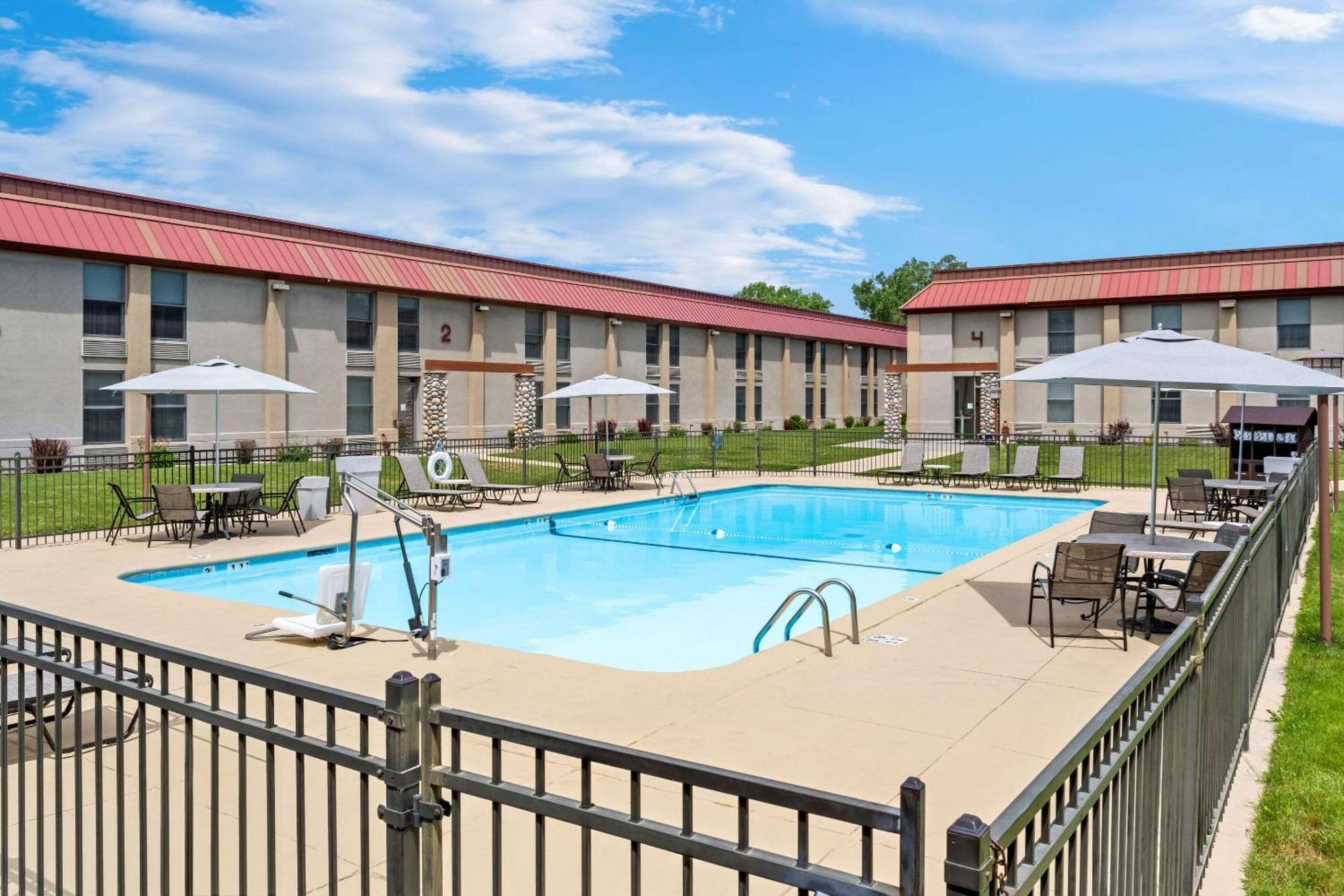 Comfort Inn At Buffalo Bill Village Resort Cody Extérieur photo