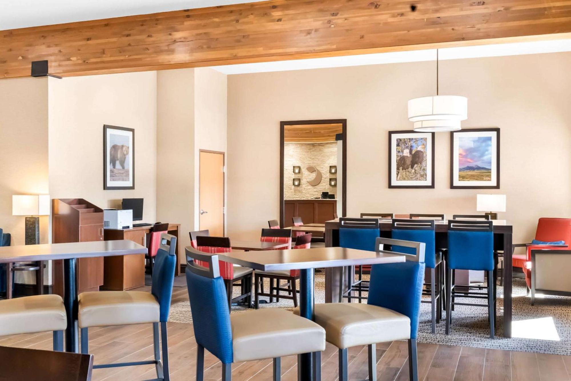 Comfort Inn At Buffalo Bill Village Resort Cody Extérieur photo